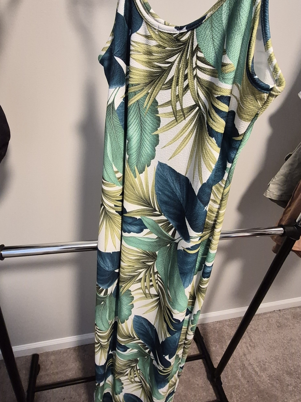 Boohoo Tall Tropical Maxi Dress - Picture 3 of 4
